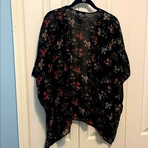 Angie Black and with roses kimono. Size M